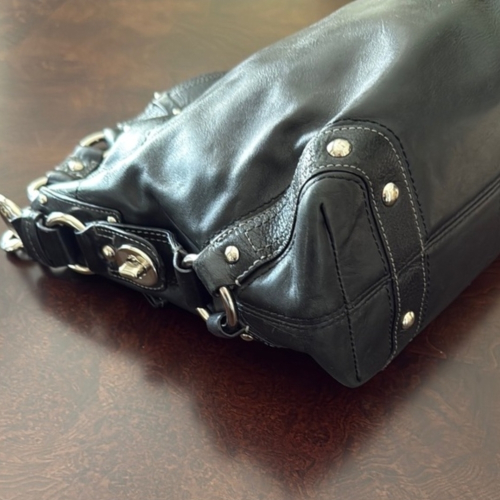 VINTAGE COACH Black Leather Carly Bag - Picture 8 of 16